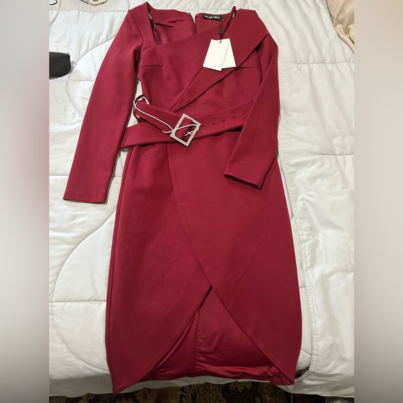 Lavish Alice Ponte Asymmetric Long-Sleeve Dress - Picture 4 of 5